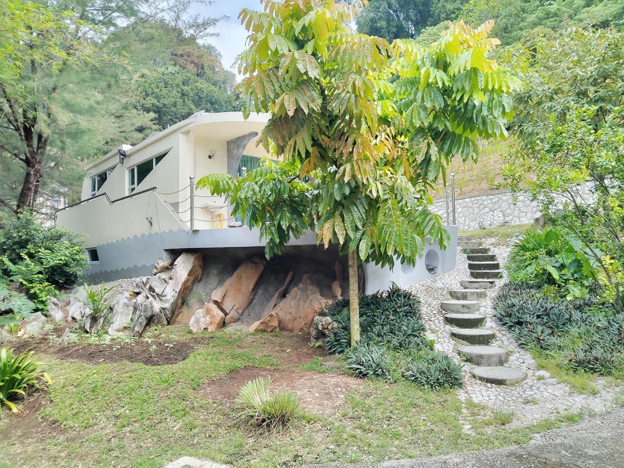 Rocky Farm 2* Ipoh